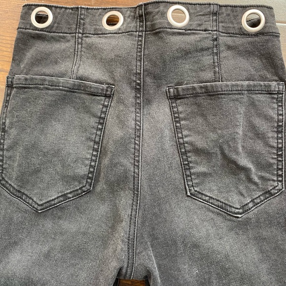 Garage grommet jeans - Picture 5 of 5